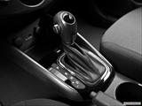  Gear shifter/center console photo